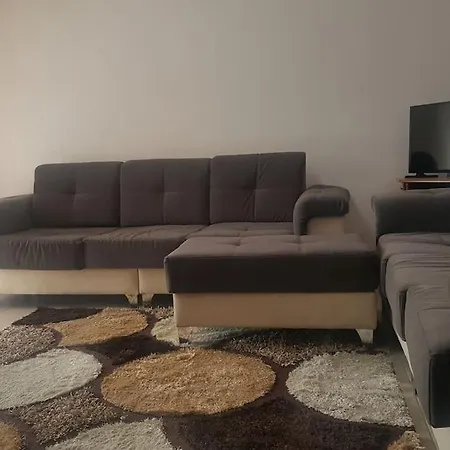 Διαμέρισμα Beautiful Apartament Τίρανα